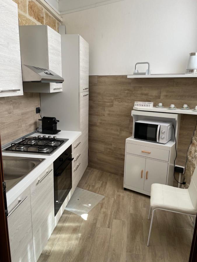 Dimora Spaccamonti Torchiarolo Bagian luar foto